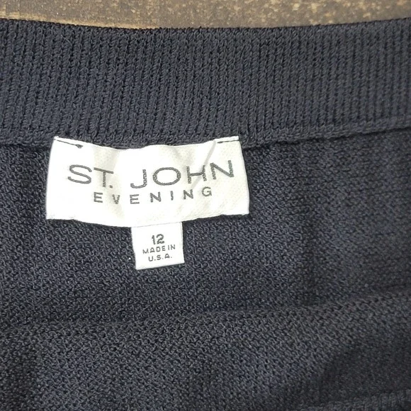 St. John Evening Black Santana Knit Maxi Skirt Side Slit Size 12 Made in USA‎ - Picture 2 of 10